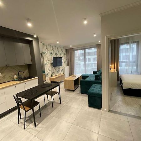 Forum Wola Fine Apartment Warsawa Bagian luar foto