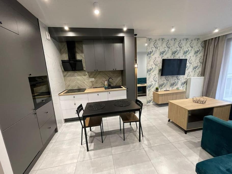 Forum Wola Fine Apartment Warsawa Bagian luar foto